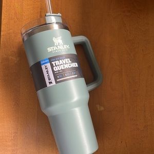 Stanley tumbler 40oz